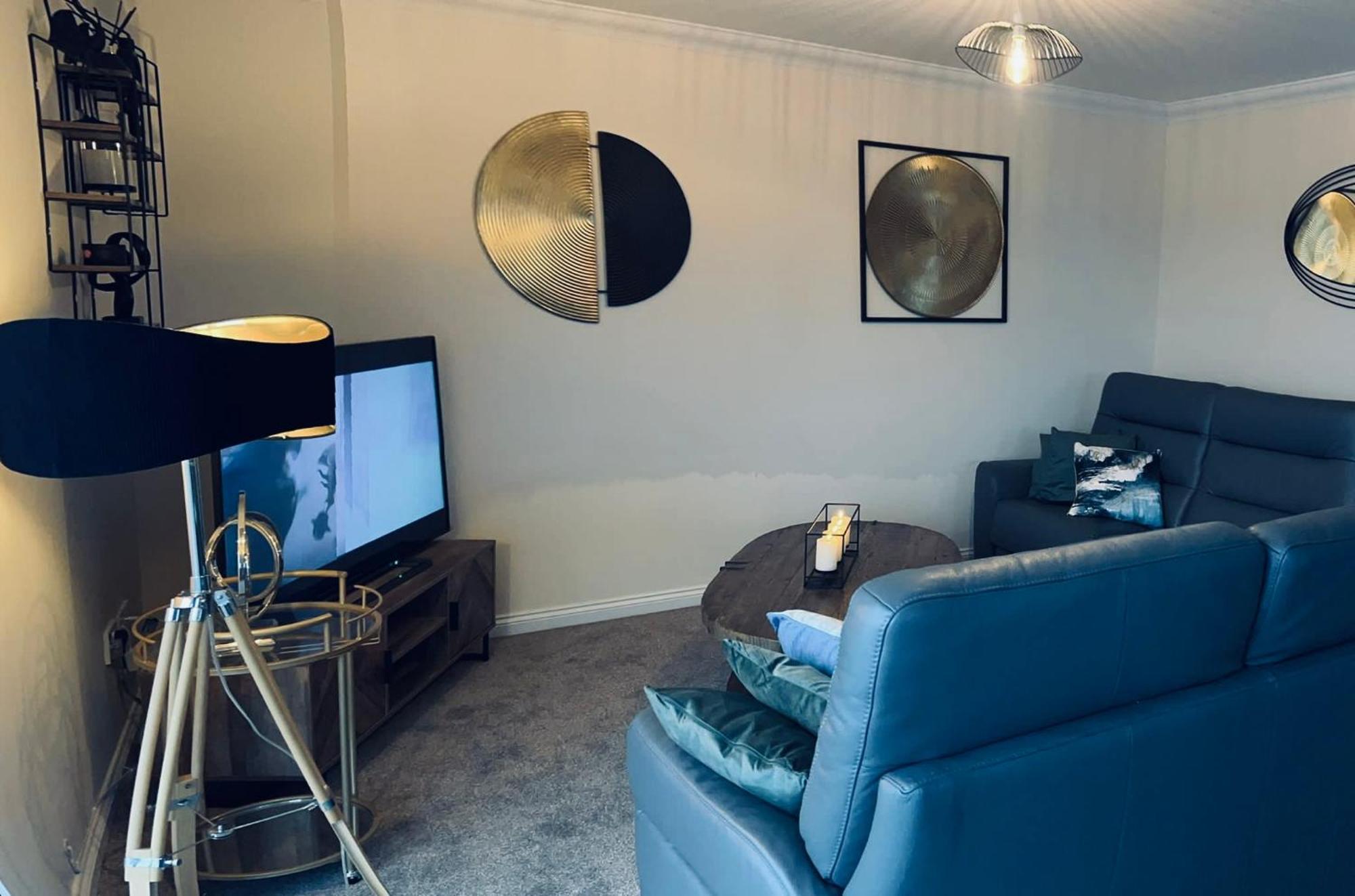 Central Cosy Riverview Apartment 2 Bed, 2 Bath, Free Parking / Wifi Inverness Buitenkant foto
